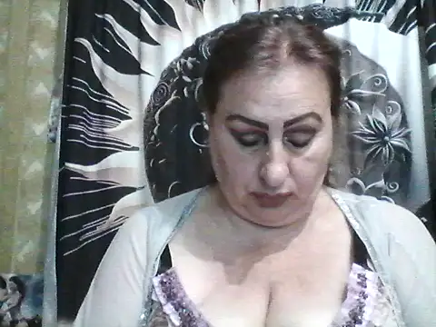 Snapshot of LoaqLovew chatting on 06.26.26 LoaqLovew online show from 06.26.26