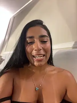 SaryJonex online show from 04.29.26