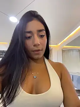 SaryJonex online show from 05.02.26