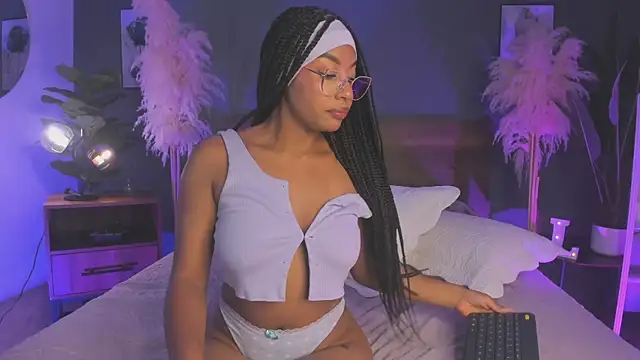 Lynncute online show from 06.25.26