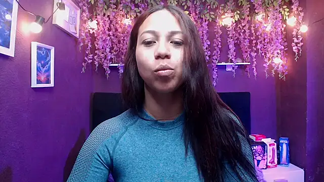 monik299 online show from 05.05.26