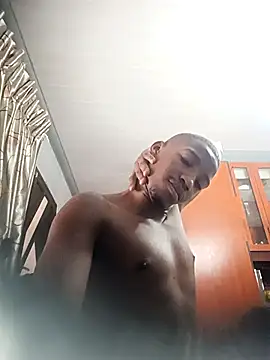 Lovelybouyy online show from 04.23.26