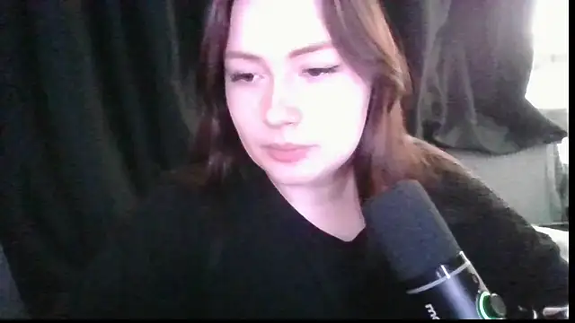 Tendre Amelia online show from 05.12.26