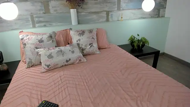SweettVal  online show from 07.28.26