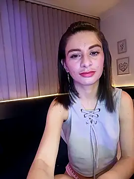 Snapshot of mariana__thompson chatting on 05.10.26 mariana thompson online show from 05.10.26