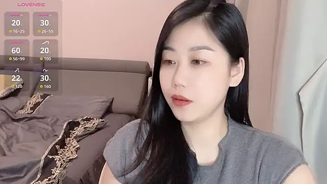 F-Yuwei online show from 05.30.26