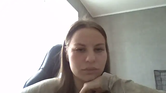  Linsyy ee  online show from 06.02.26