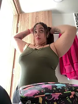 violettmonroe2 online show from 04.27.26