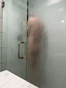 boysweet25 online show from 04.25.26