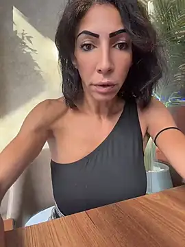 Yasmiinee online show from 07.02.26