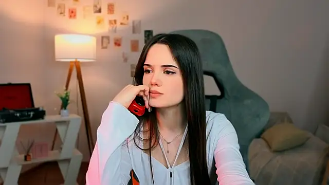 serenenov online show from 04.25.26