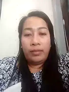 Snapshot of PinayAsh chatting on 07.20.26 PinayAsh online show from 07.20.26