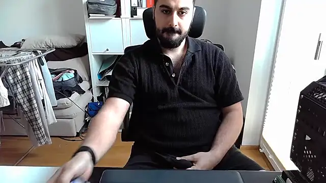 Voyagercam online show from 04.26.26