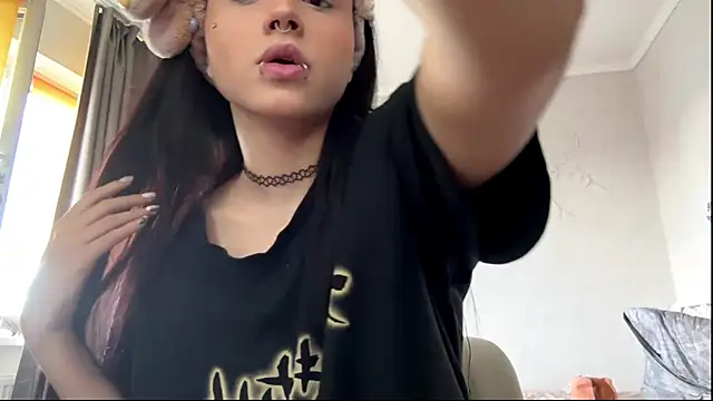LouisePavlides online show from 05.23.26