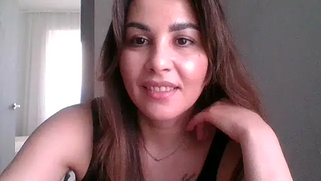 AlisXLovesss  online show from 04.28.26