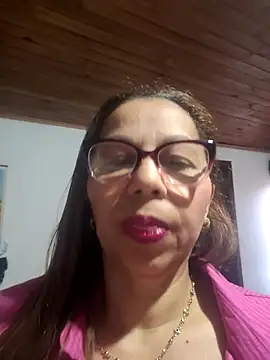 Snapshot of Ladymilf12 chatting on 04.29.26 Ladymilf12 online show from 04.29.26