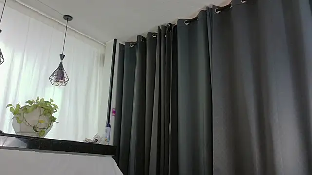 Snapshot of sexx_goddess chatting on 06.18.26 sexx goddess online show from 06.18.26