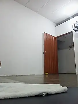 Luna Morch online show from 06.23.26