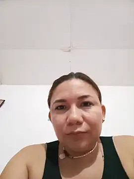 Luna Morch online show from 06.25.26