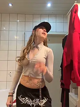 Lina-420 online show from 05.04.26