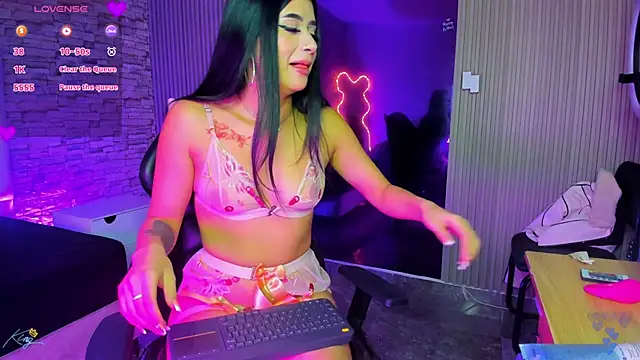 isis tay1 online show from 06.13.26