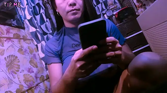 TSjuicyhotdrops online show from 02.10.25