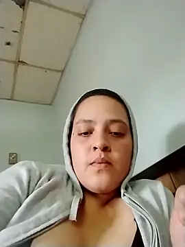 wetandtightcoochie online show from 05.06.26