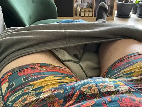 horny-bear89 online show from 04.26.26