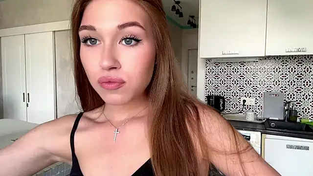 NamiRedhead online show from 05.06.26