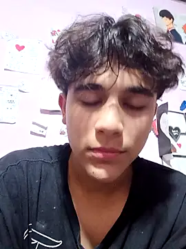 Sempai Moon online show from 05.04.26