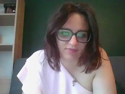 sensual paris online show from 05.07.26