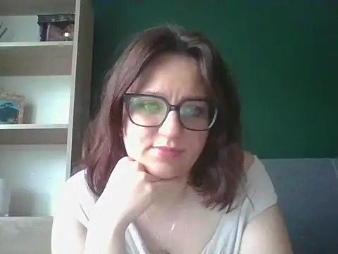 sensual paris online show from 05.14.26