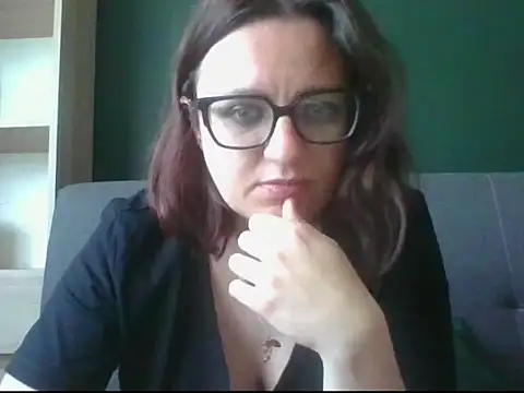 sensual paris online show from 05.20.26