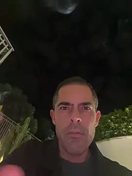 Snapshot of Riccardo86xx chatting on 04.28.26 Riccardo86xx online show from 04.28.26