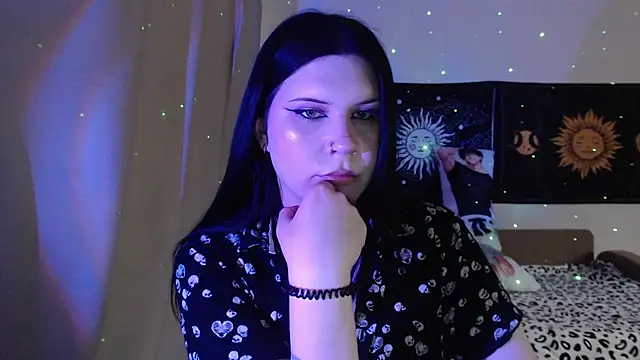 Snapshot of iintimate_flesh chatting on 06.21.26 iintimate flesh online show from 06.21.26
