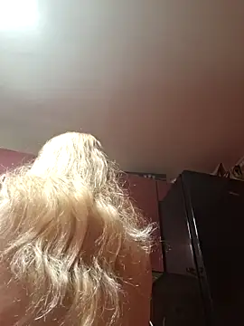 BlondyWifey online show from 05.03.26