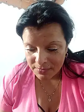 Snapshot of Samantha_Kieran chatting on 06.22.26 Samantha Kieran online show from 06.22.26