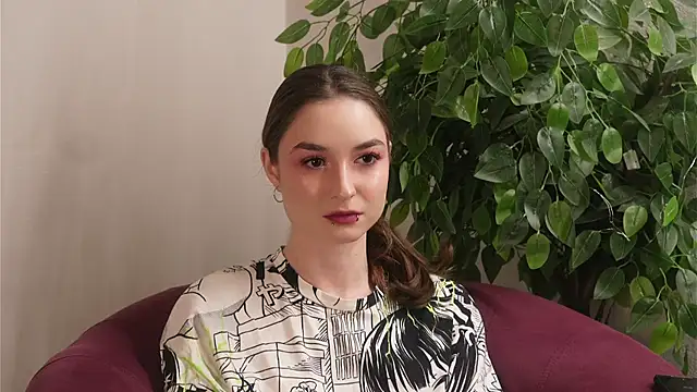 MinnieWerthman online show from 05.12.26