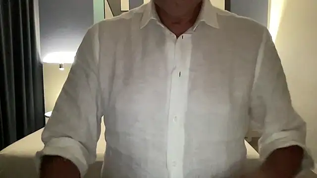 henrybull007 online show from 06.17.26