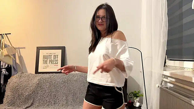 twilighttease online show from 04.27.26