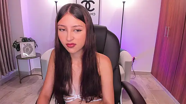 Nikky sweett  online show from 05.21.26