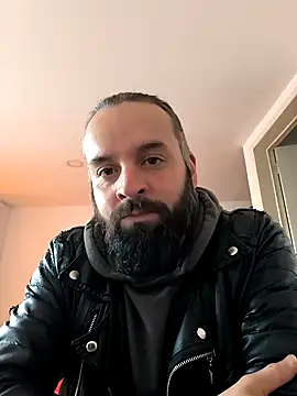 Snapshot of erikthor chatting on 05.02.26 erikthor online show from 05.02.26