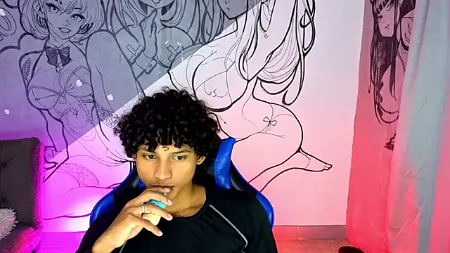 Snapshot of hades_derox_ chatting on 05.01.26 hades derox online show from 05.01.26