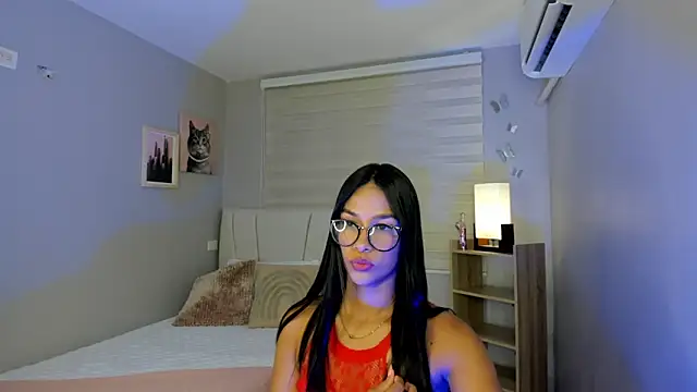 lina phoxy online show from 05.11.26
