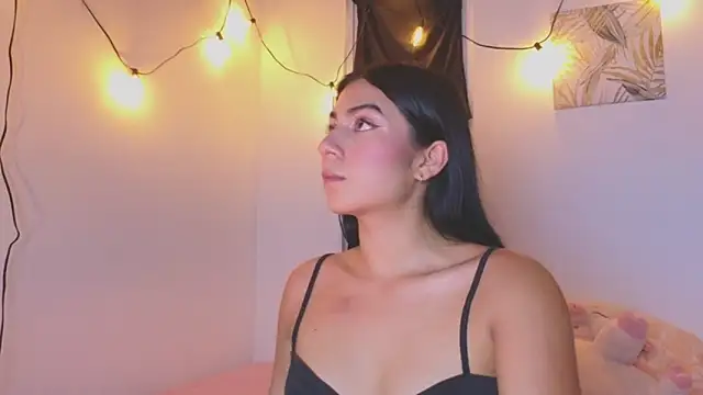 VictoriaaLopez online show from 06.12.26