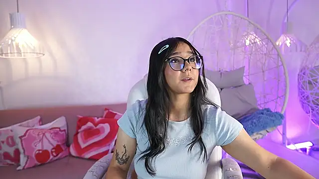 VioletJoness  online show from 06.16.26