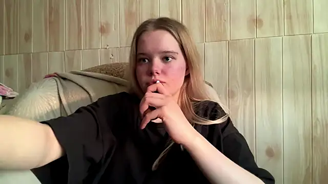 Malinwitch online show from 06.15.26