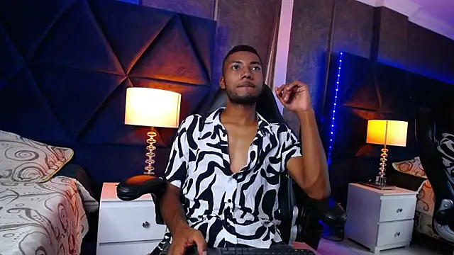 KofiBlaze  online show from 04.30.26