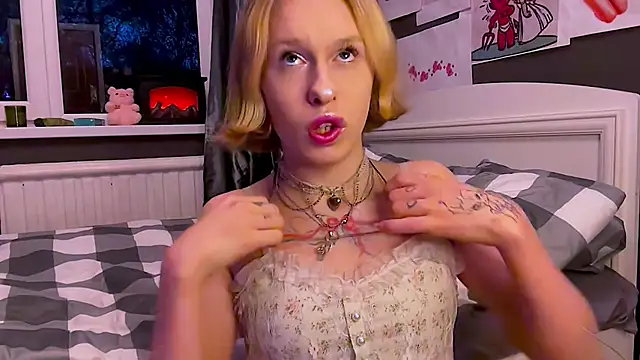 Miss Amy00 online show from 05.04.26