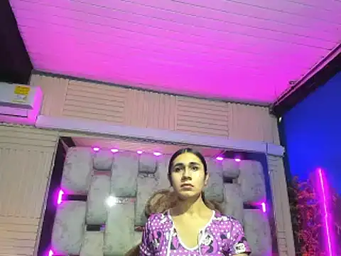 MahiaraHot online show from 06.19.26